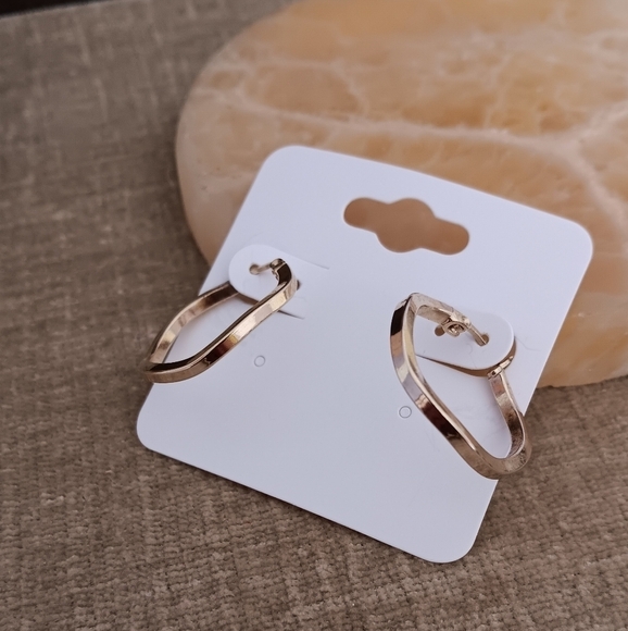 Gold Covered Wavy 925 Silver Hoop Earrings - Picture 7 of 8